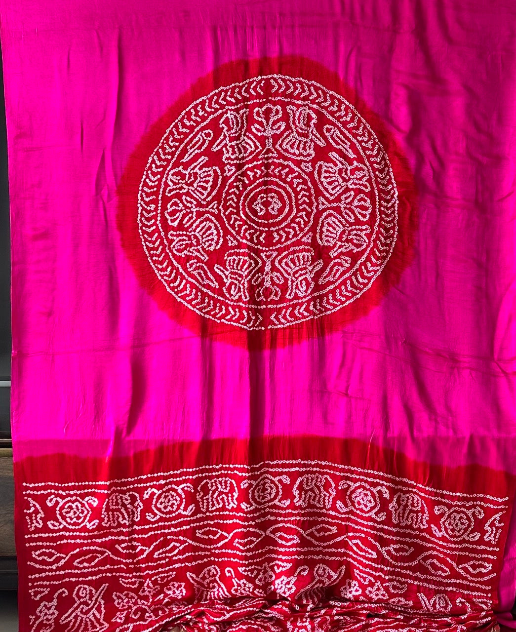 Vibrant Pink and Red Circular Theme Pure Gajji Silk Bandhani Saree