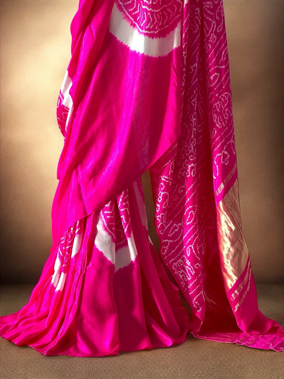vibrant-pink-circular-theme-pure-gajji-silk-bandhani-saree