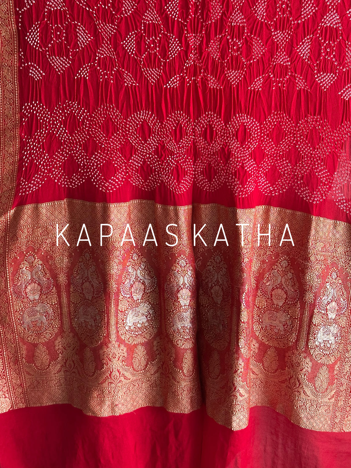 vibrant-red-bandhani-saree