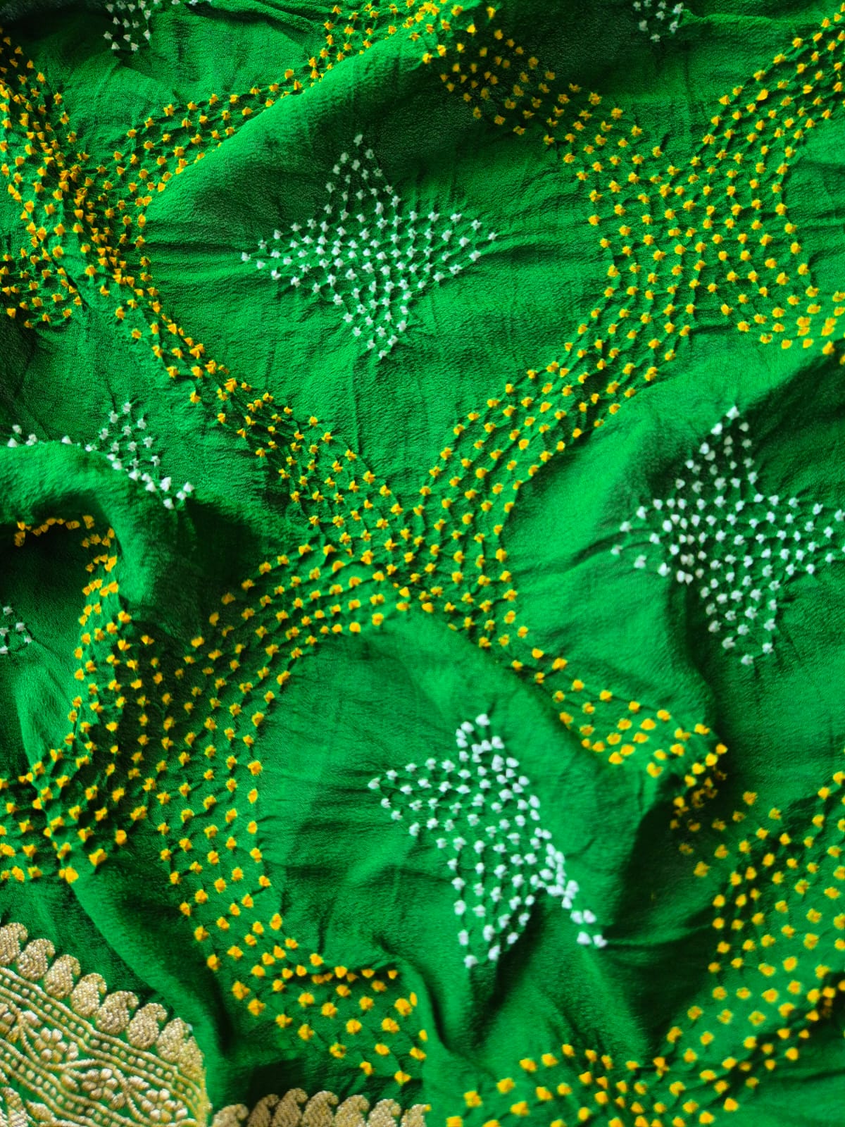 vrindavan-vriksha-green-very-exclusive-pure-banarsi-georgette-bandhani-dupatta