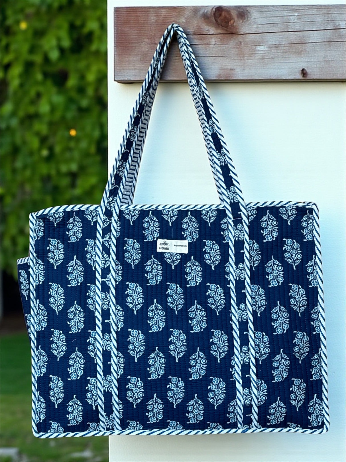 women-indigo-block-print-design-handcrafted-tote-bag