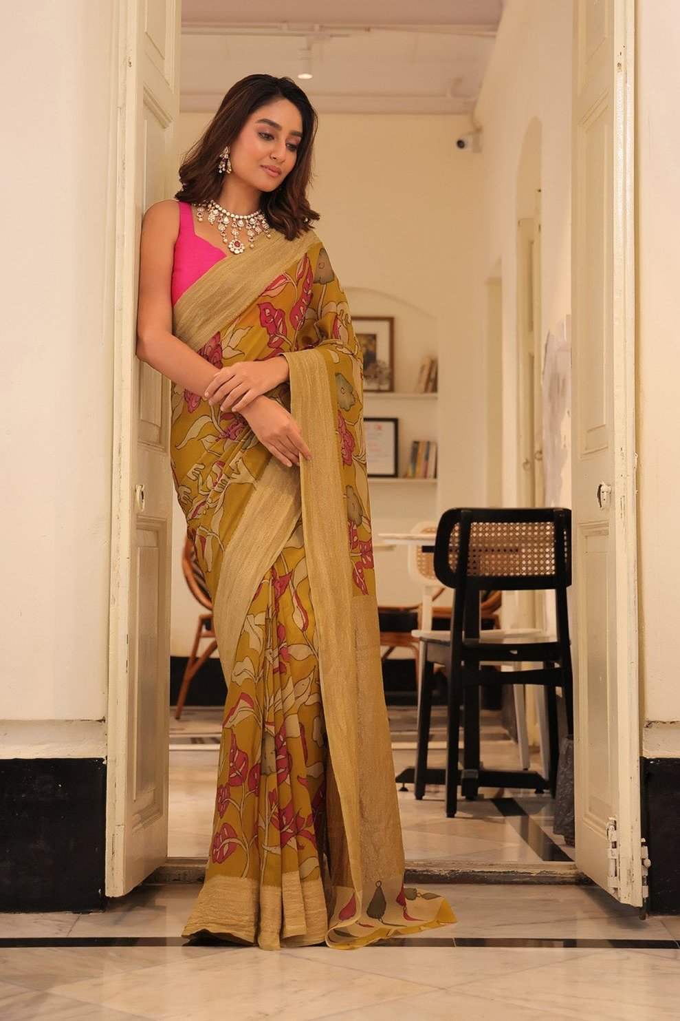 yellow-green-floral-banarsee-georgette-kalamkari-saree-front-view