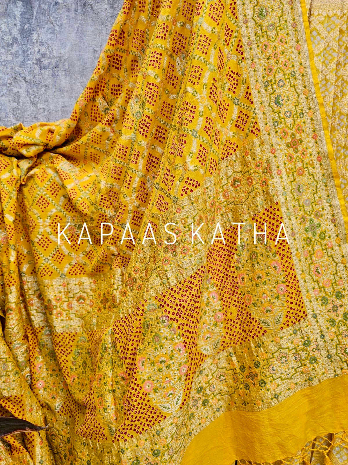 yellow-pure-banarai-georgette-bandhani-lehenga-with-dupatta