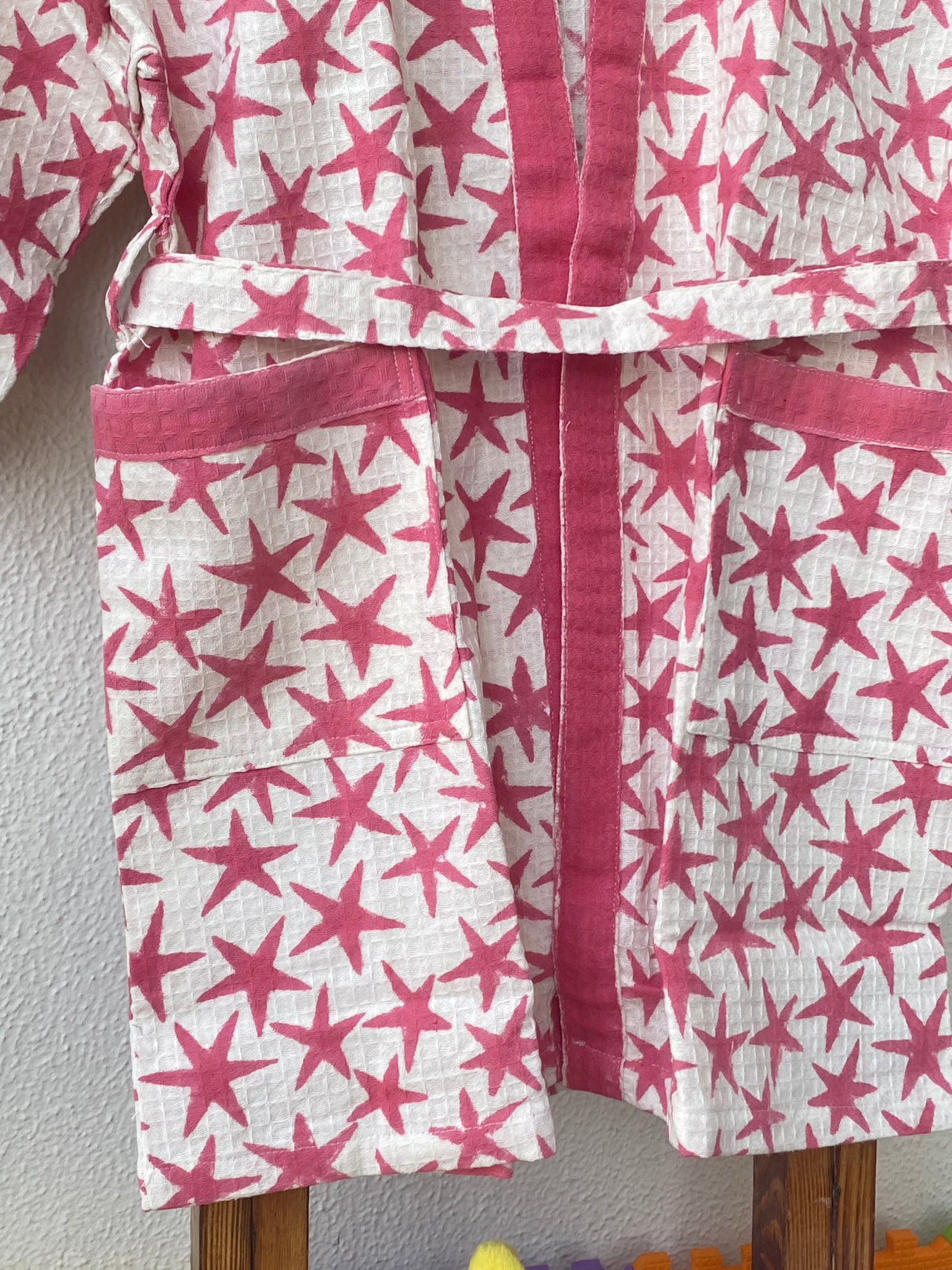 handcrafted waffle cotton kids bathrobe pink stars pattern with name personalization ideal for gifting playdates and export orders