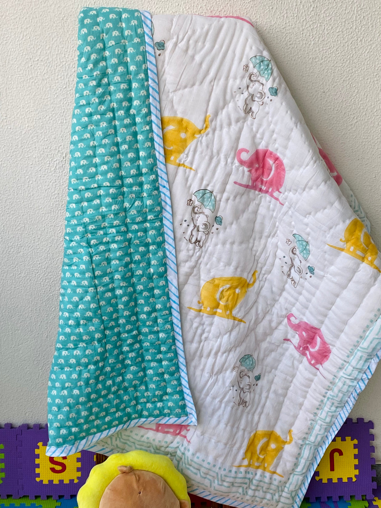 green-elephant best selling eco friendly kids quilt made in India with pure cotton filling suitable for return gifting in UAE and Australia