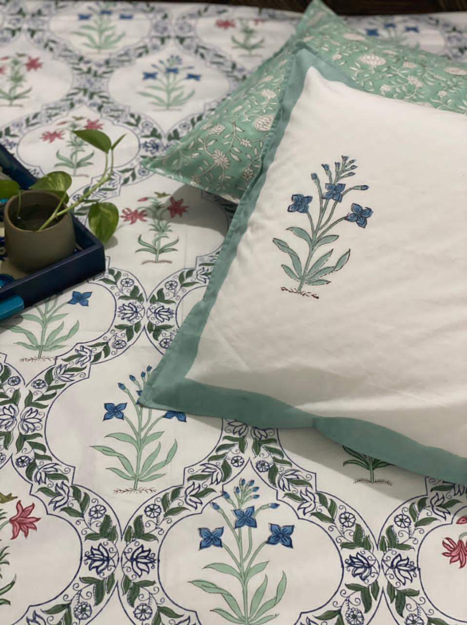 green-floral-king-cotton-bedsheet-overall-view