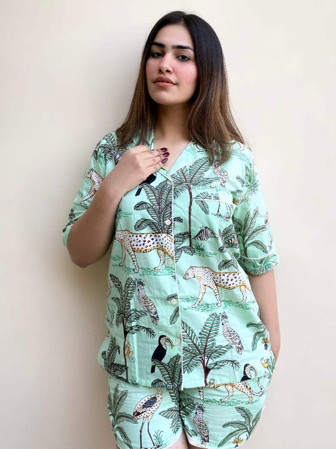 green-jungle-cotton-night-suit-top-angle-view