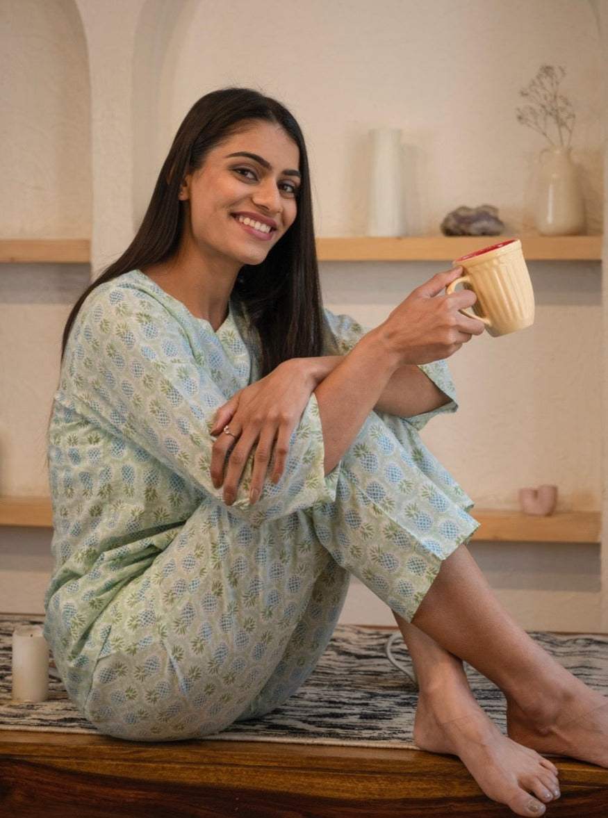 green-pineapple-cotton-pajama-full-view