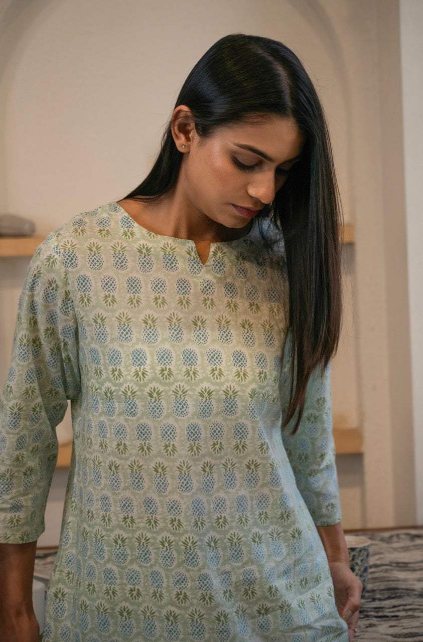 green-pineapple-cotton-pajama-side-view