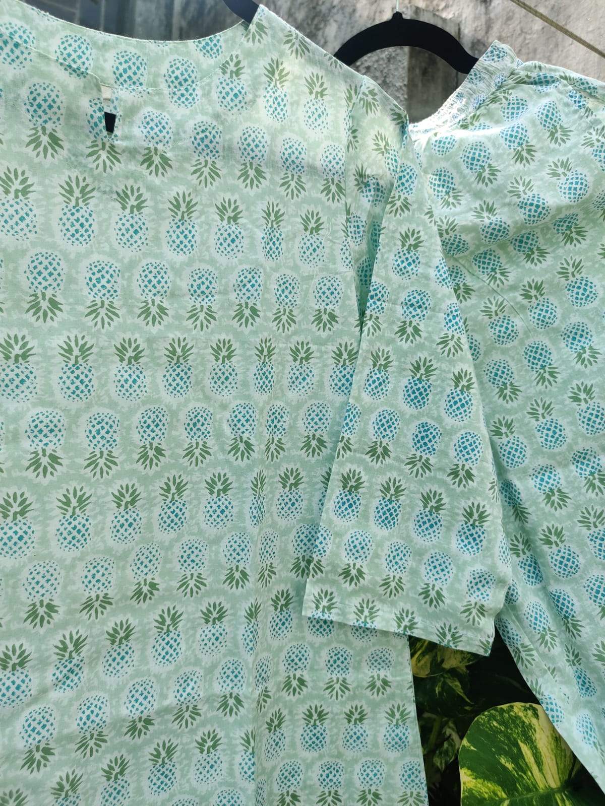 green-pineapple-cotton-pajama-stitching-view