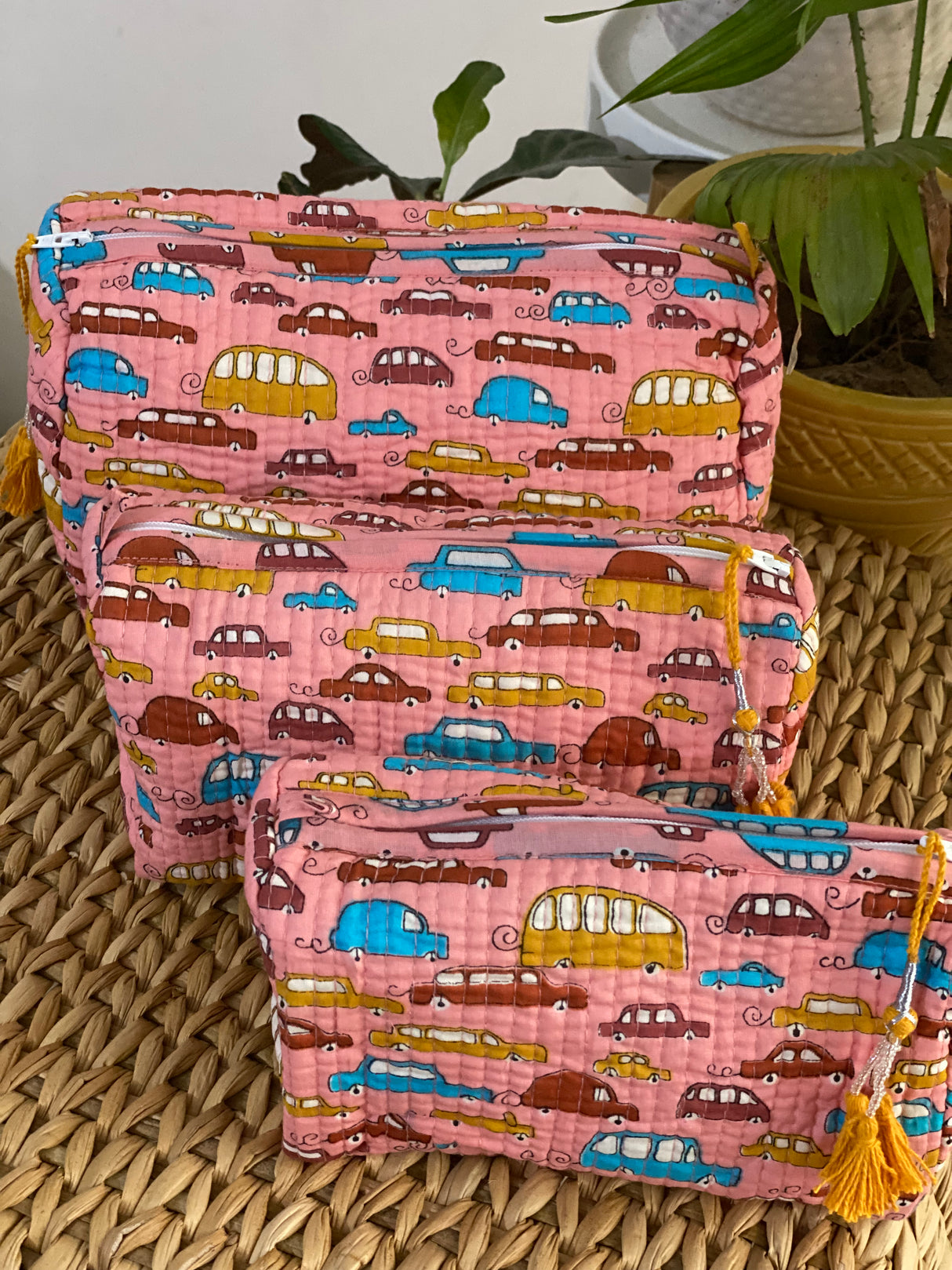 Set of 3 Multipurpose Pouch (large, medium and small)