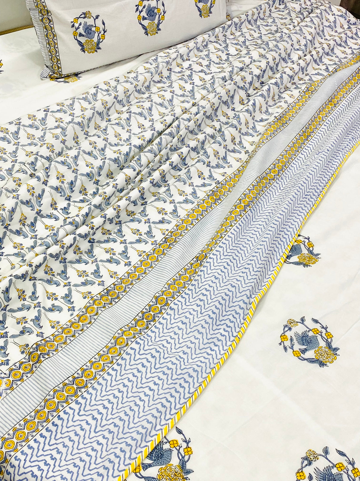 Premium Floral Cotton Set – Bedsheet & Dohar