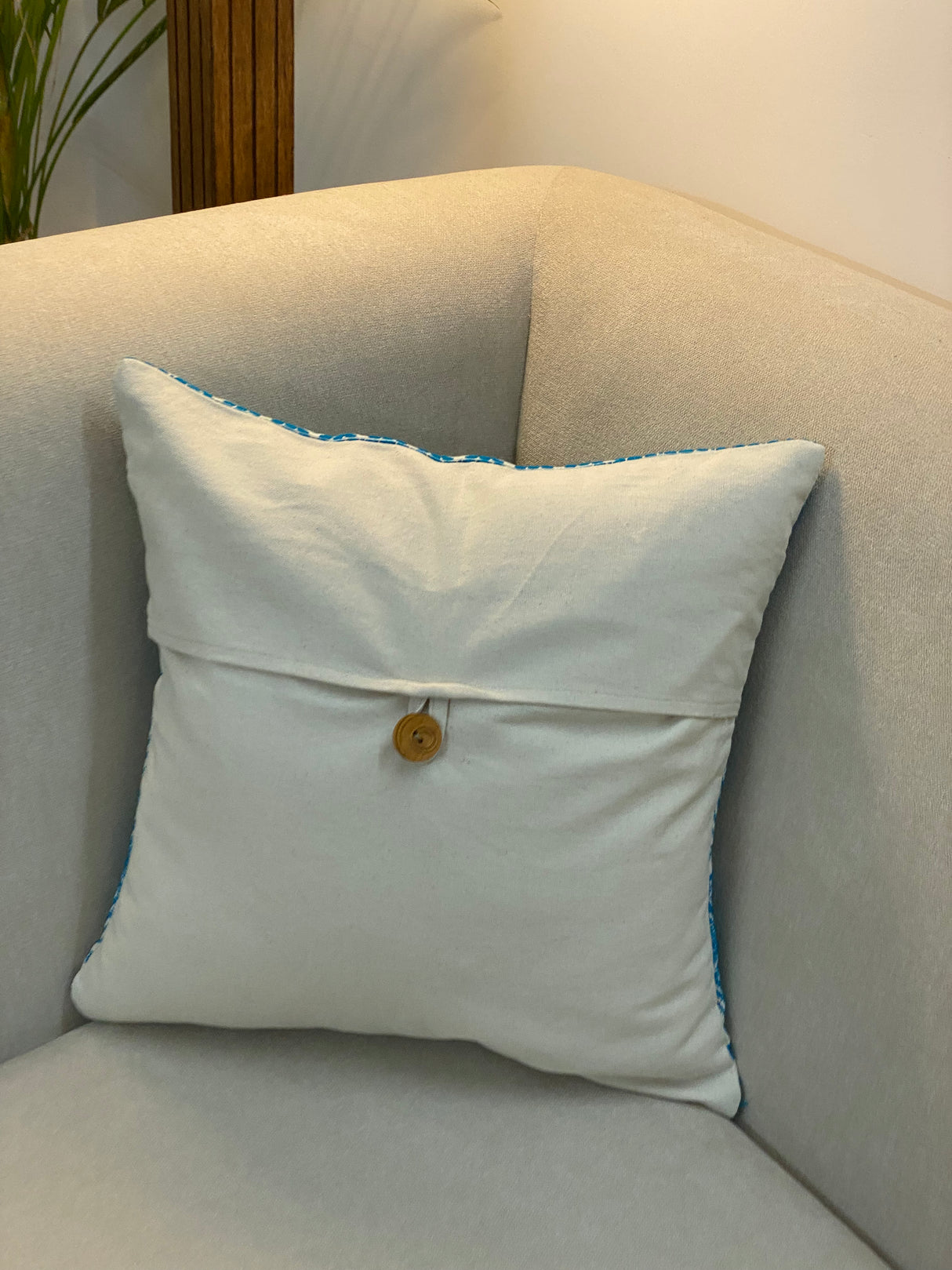 Jacquard Hand Woven Cushion Cover- 16*16 inches