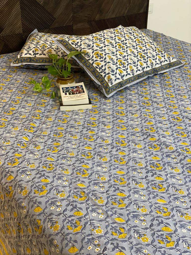Yellow Floral Print Bedsheet & Dohar Set on Grey Base