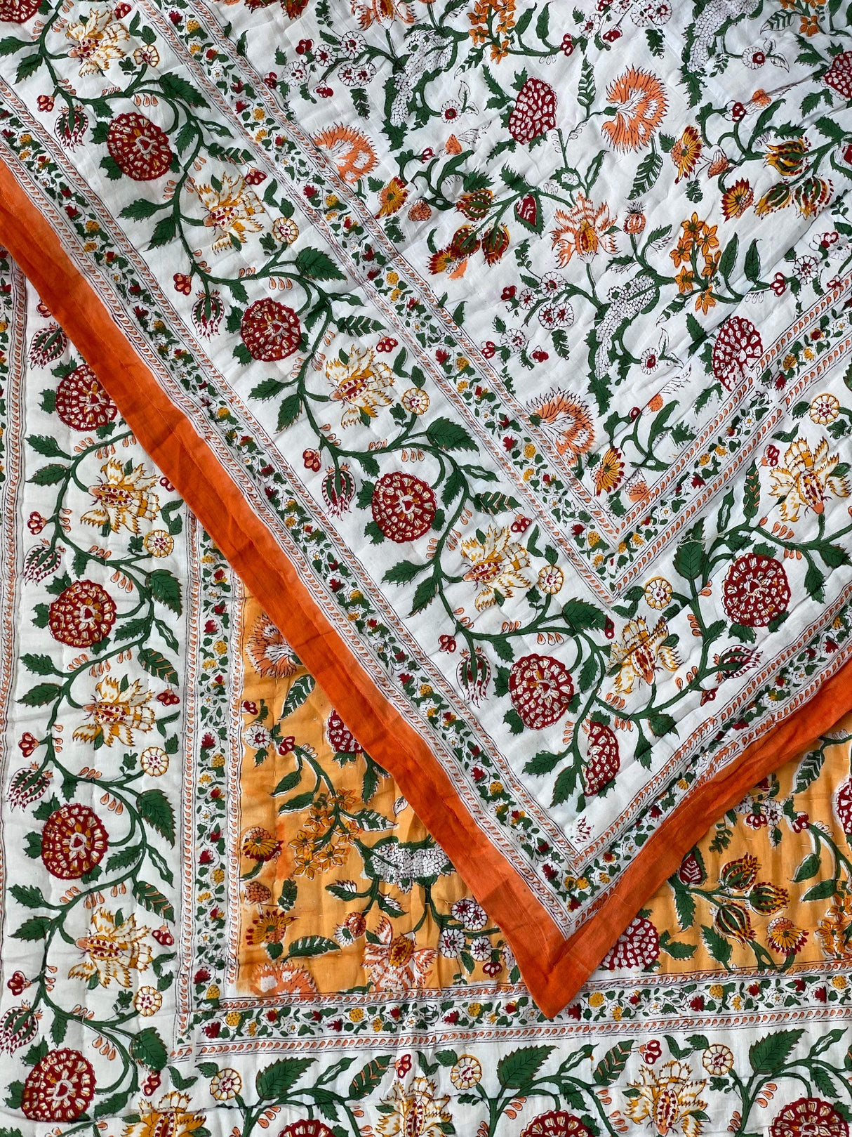 orange-color-king-cotton-quilt-pattern-view