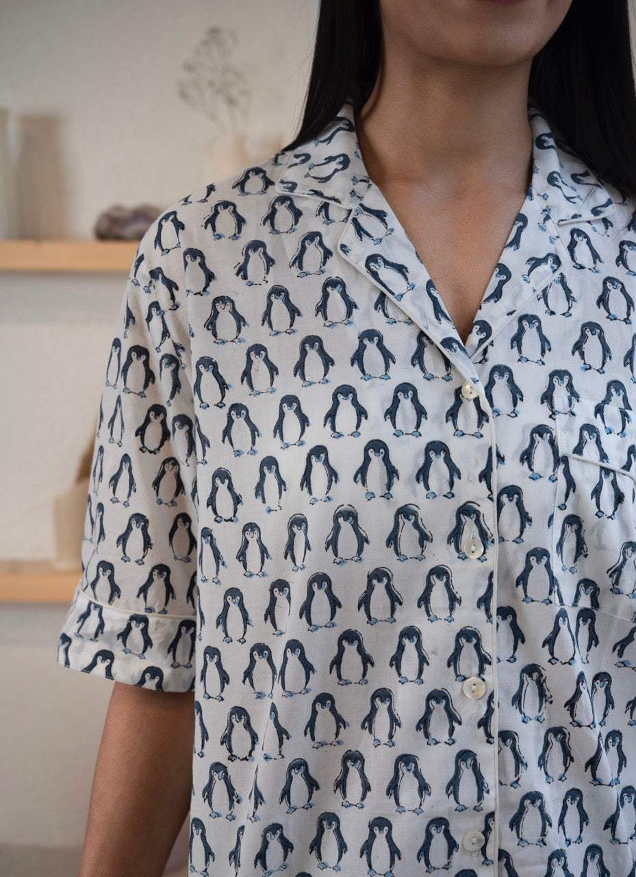 penguin-cotton-night-suit-detailed-view