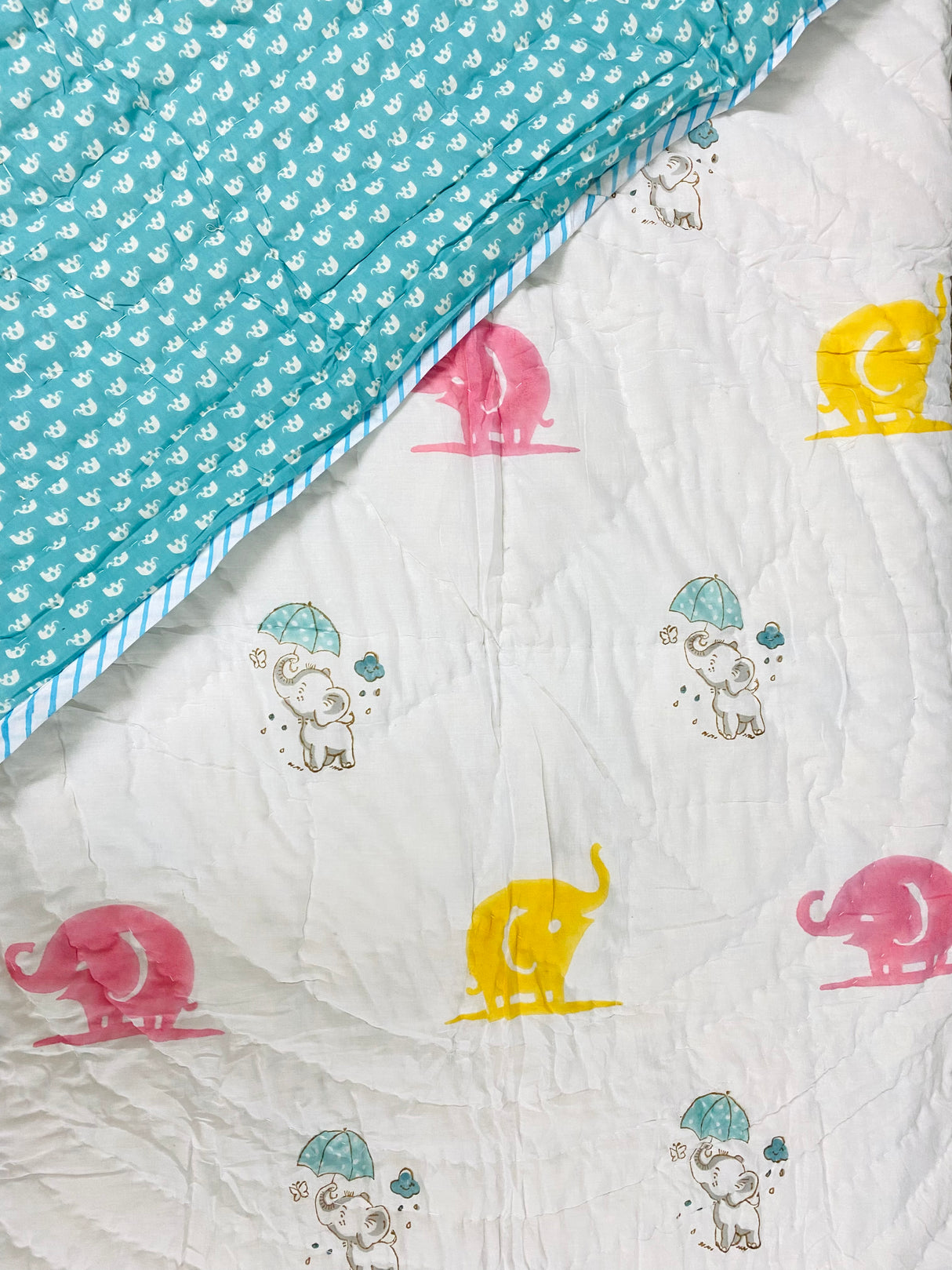 soft skin friendly cotton baby dohar ideal for gifting in pastel colors including turquoise in UAE and Canada