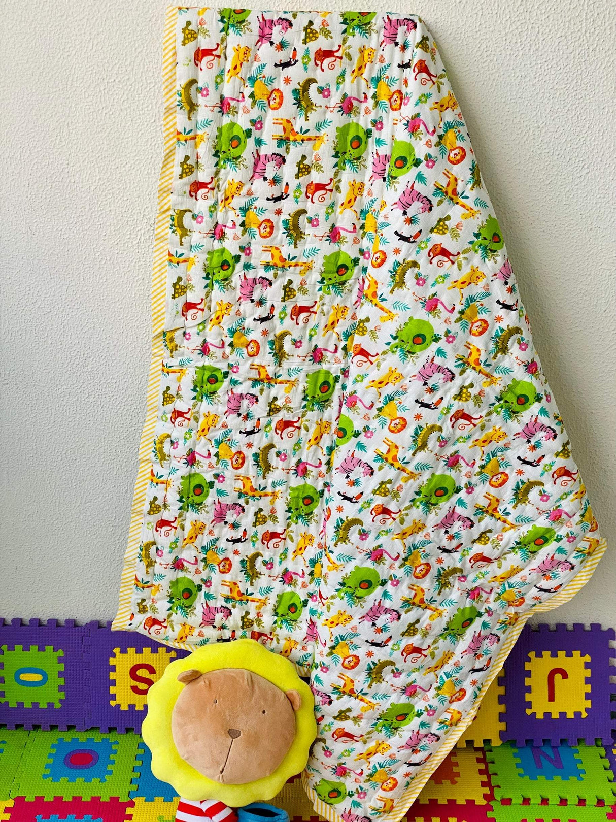 eco friendly quilt for kids made in Jaipur with azo-free dyes ideal for toddler birthday favors in UK and South Africa