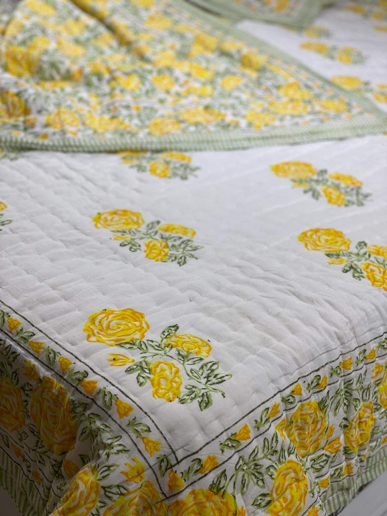yellow-rose-king-cotton-quilt-full-view