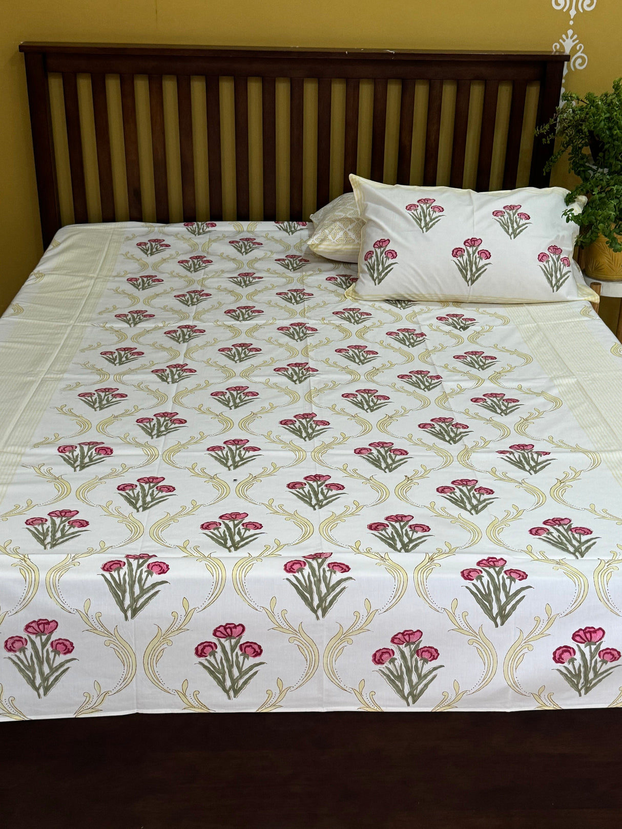 Blockprint Bedsheet & Quilt Set