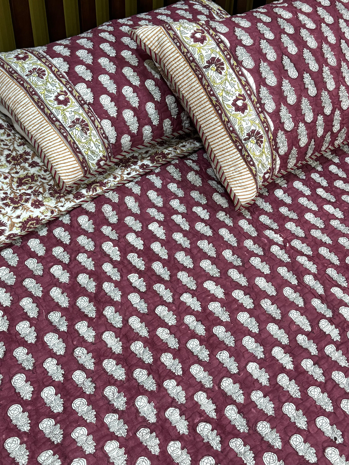KING Size Quilted Blockprint REVERSIBLE Mulmul Bedcover (108*108 inches)