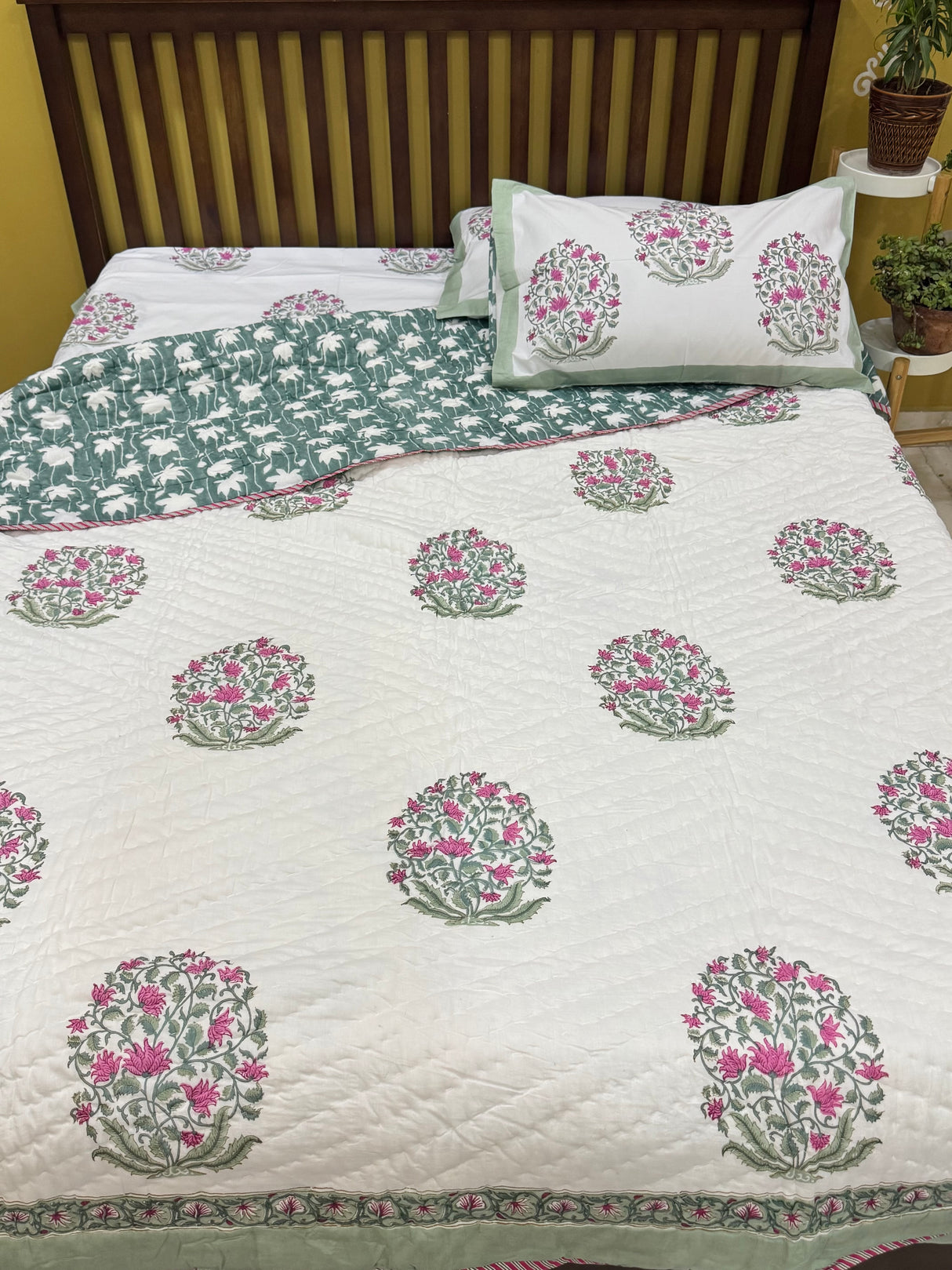 HandBlock Printed Mulmul Reversible Quilt