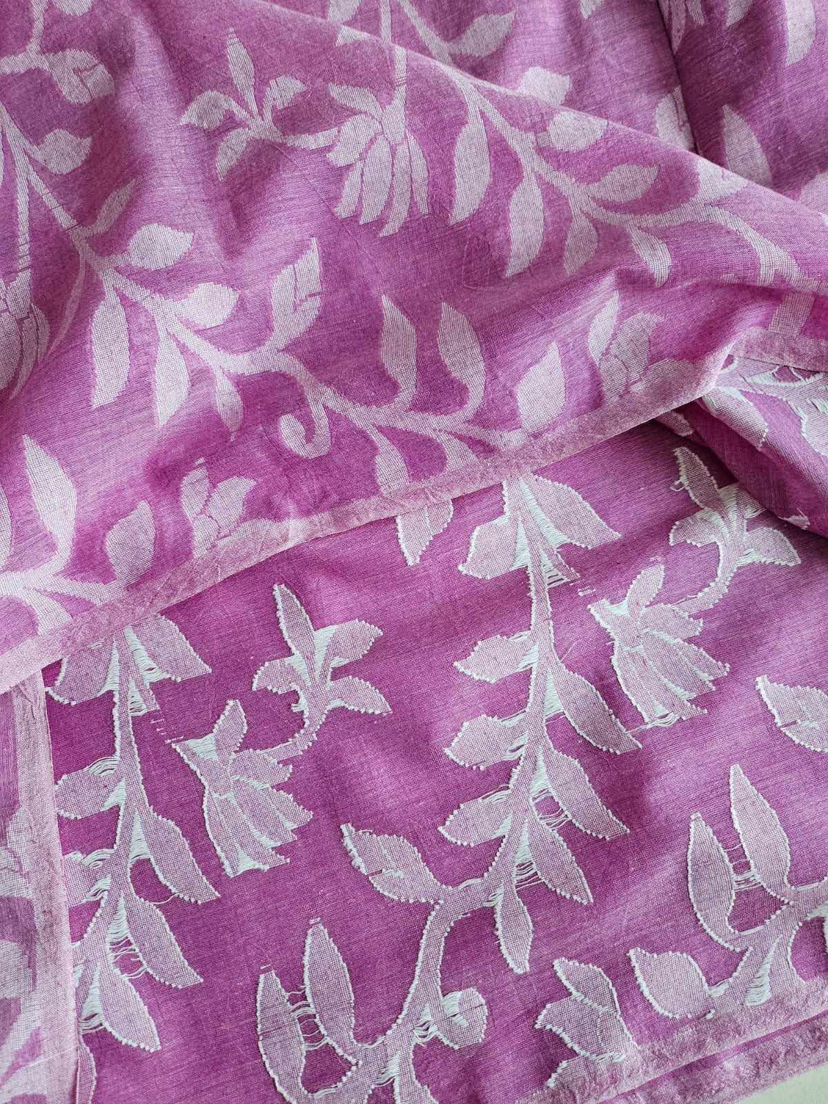 Pink Floral Cotton Saree made on Jacquard Loom