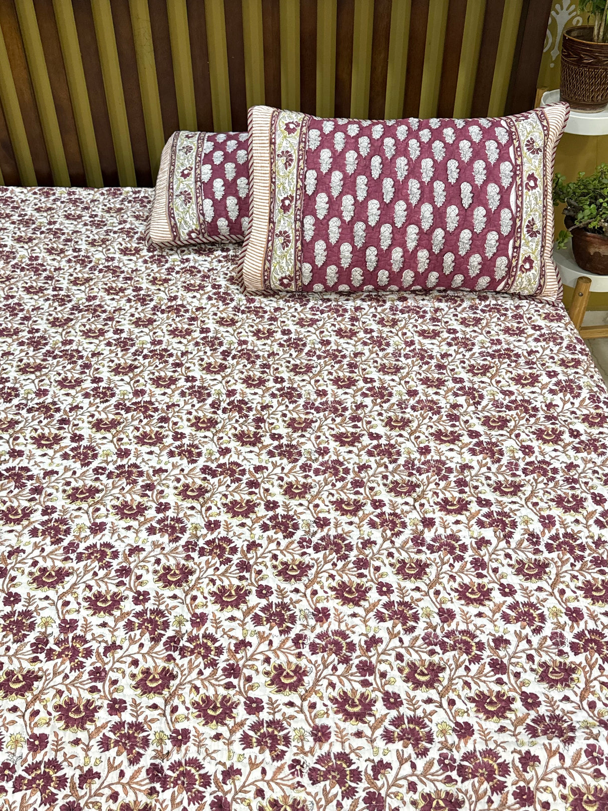 KING Size Quilted Blockprint REVERSIBLE Mulmul Bedcover (108*108 inches)