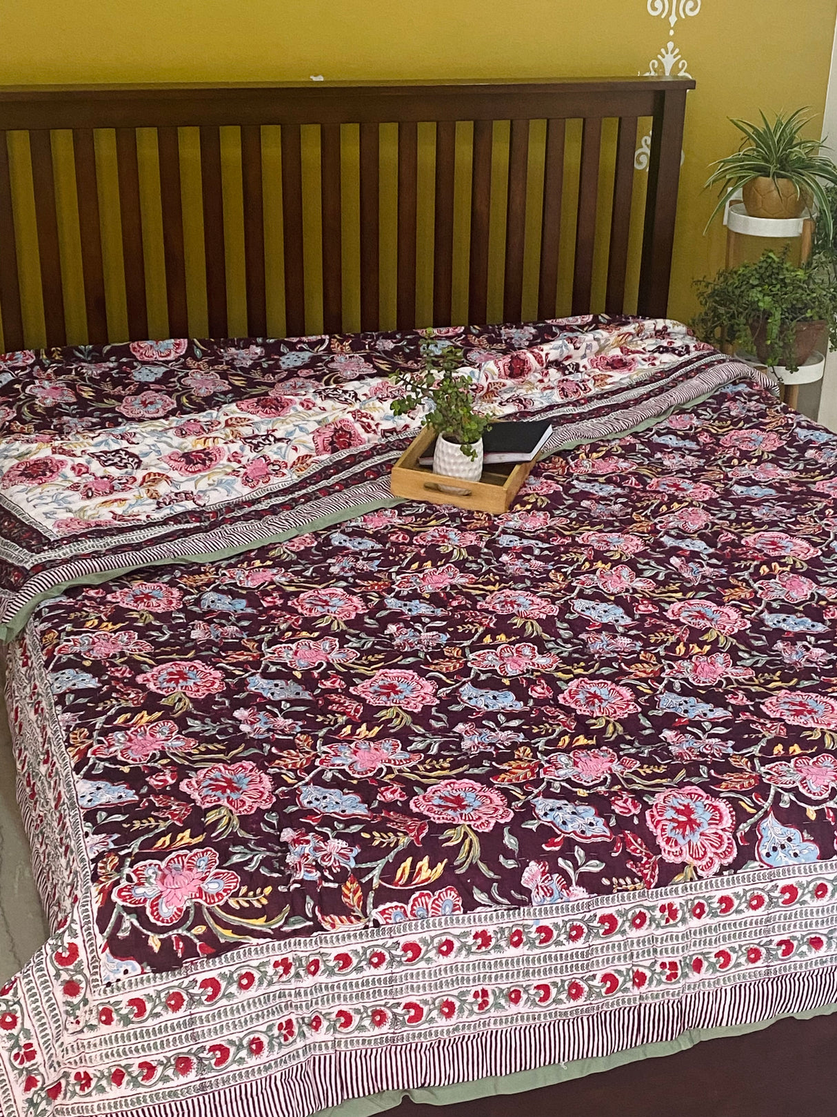 Blockprint Bedsheet & Quilt Set