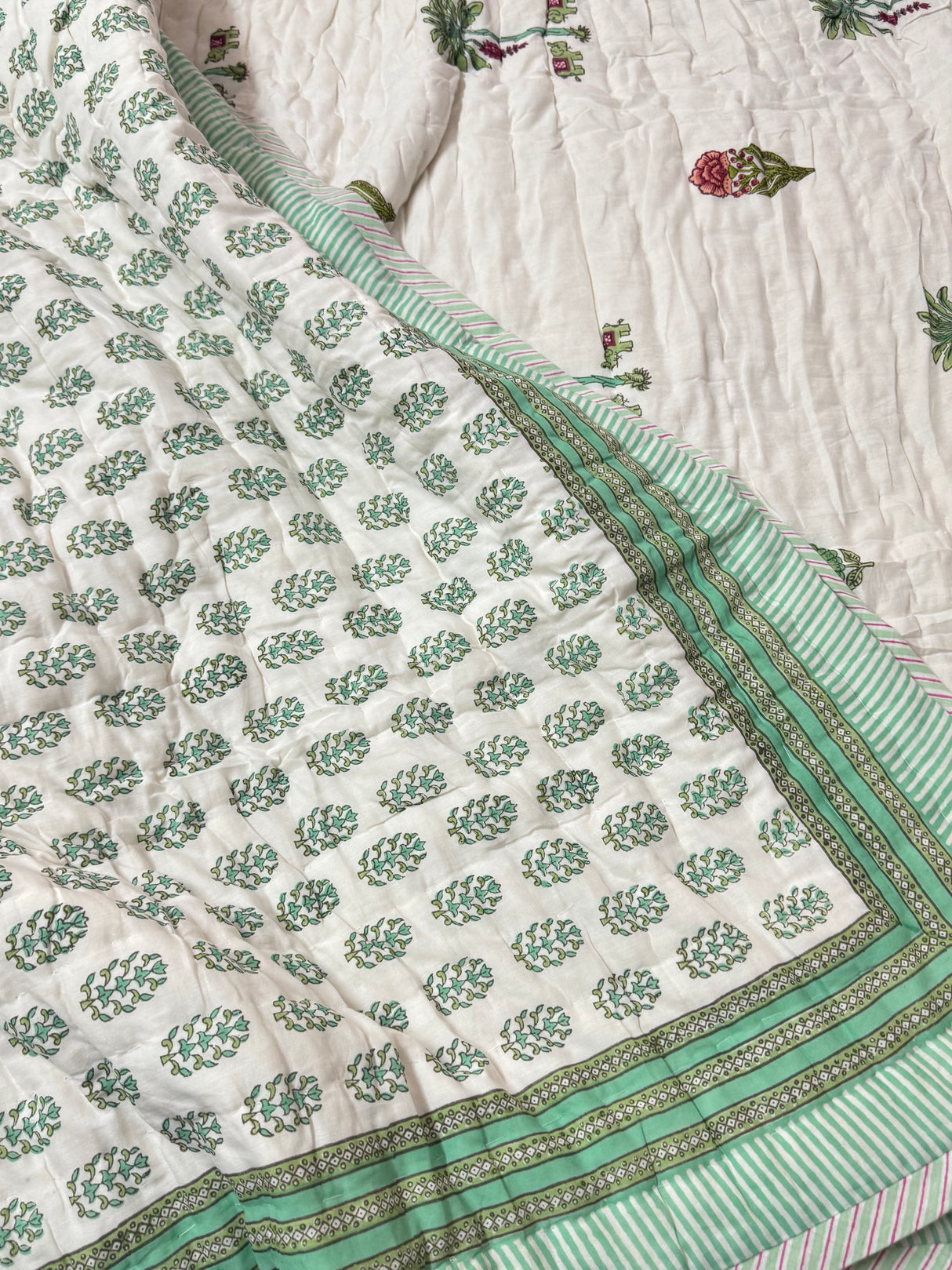 Blockprint Bedsheet & Quilt Set