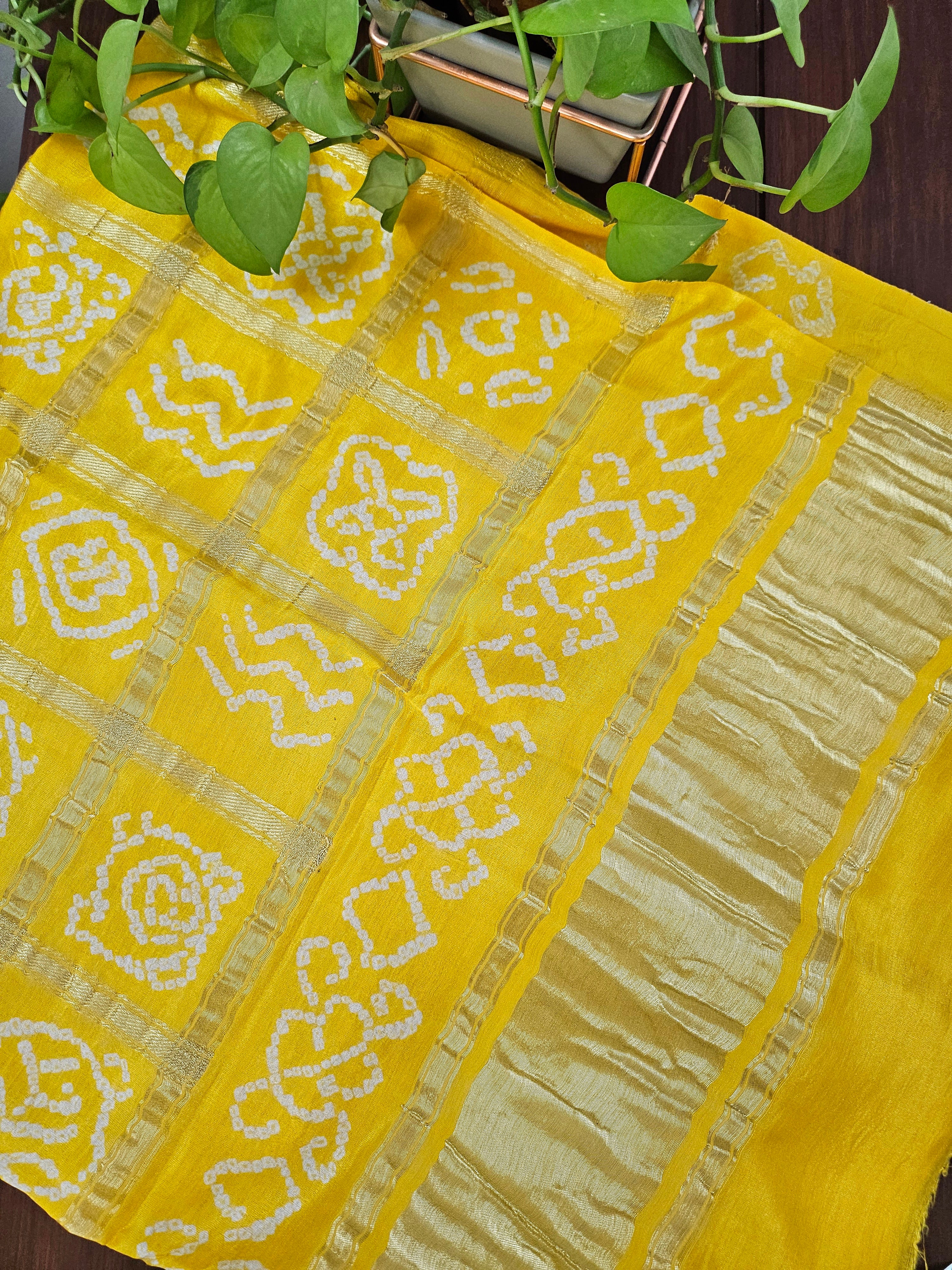 Lemon Yellow Pure Gajji Bandhani Blouse Fabric
