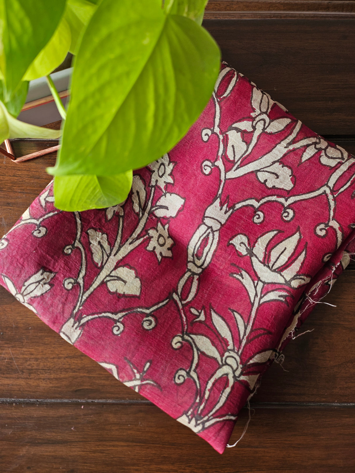Maroon Handloom Mulberry Silk Pen Kalamkari Blouse Fabric