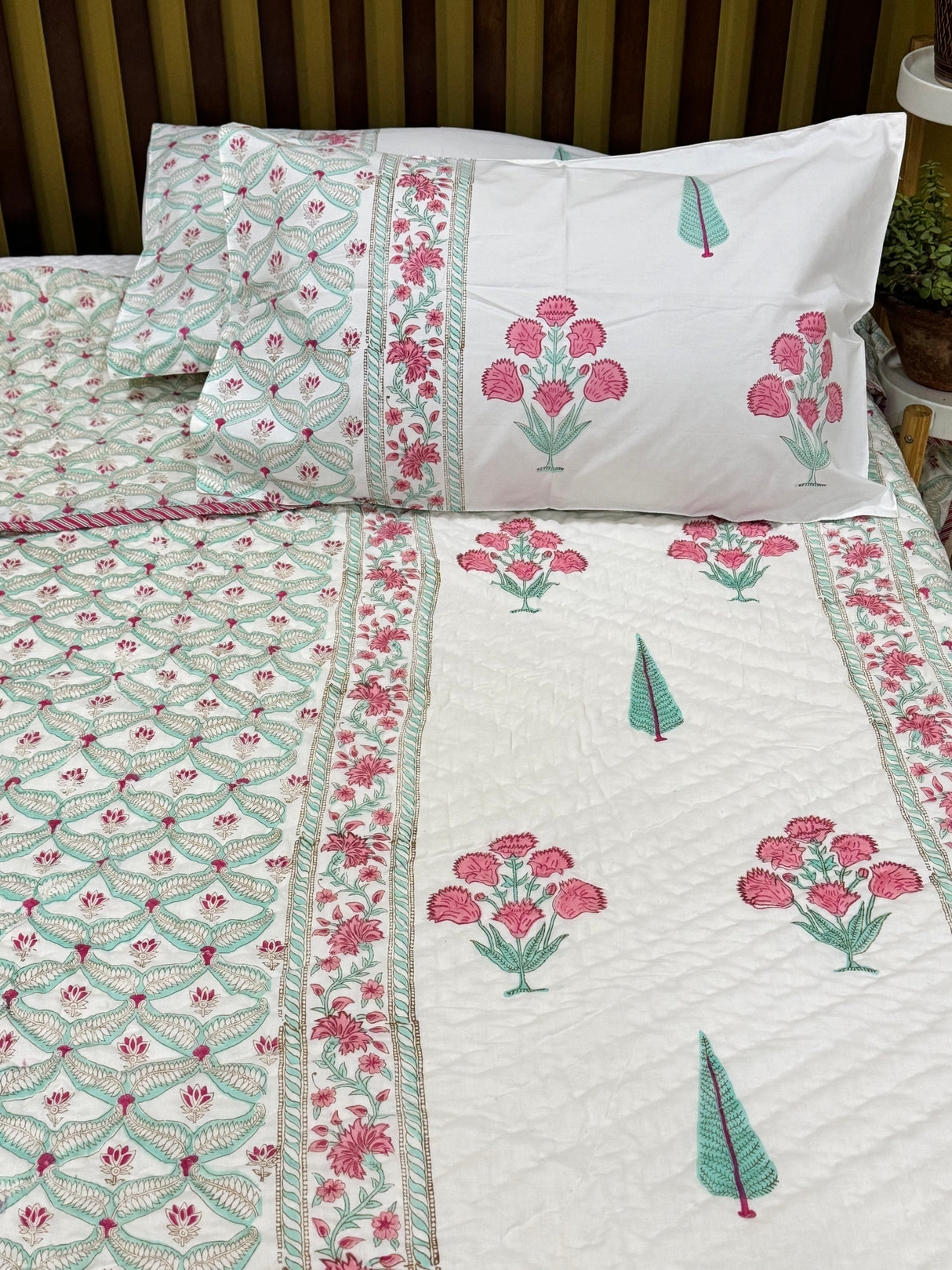 Blockprint Bedsheet & Quilt Set