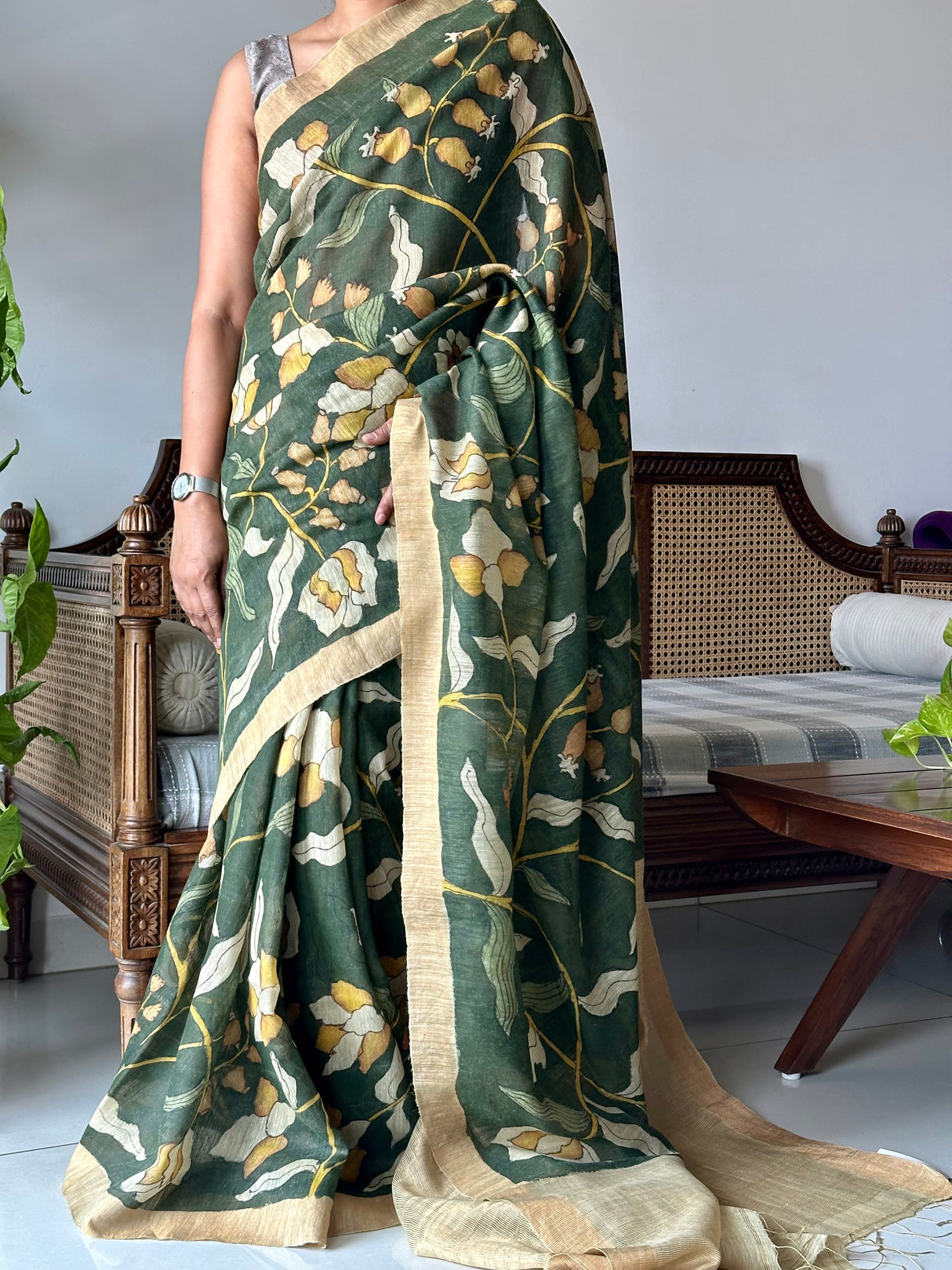 Green Base Floral Handloom Matka Silk Kalamkari Saree