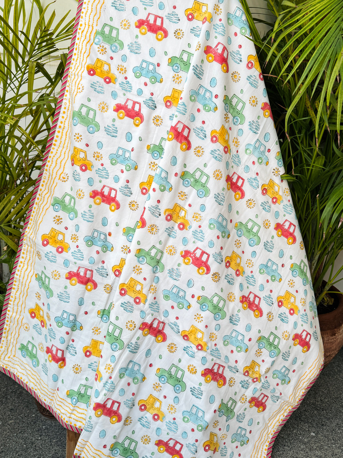 little-cars-print-kids-cotton-blanket
