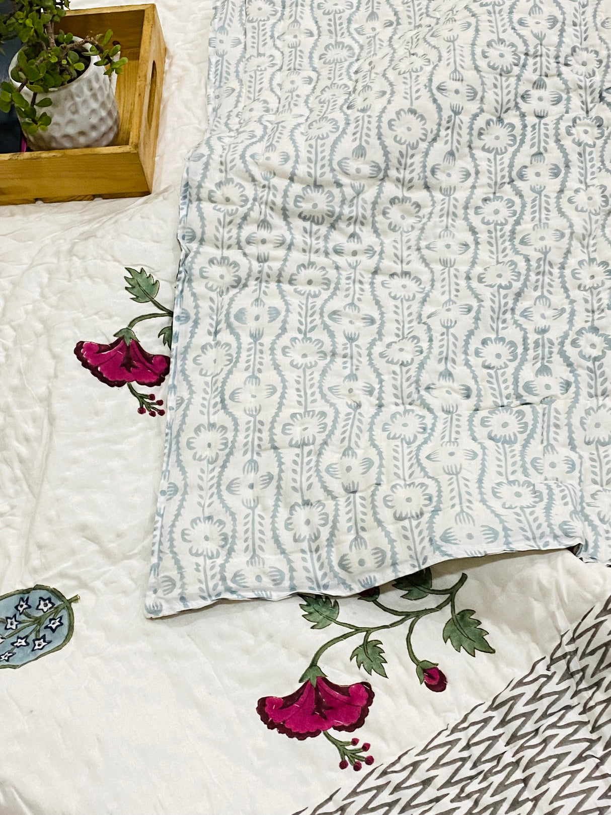 Blockprint Mulmul Reversible Quilt