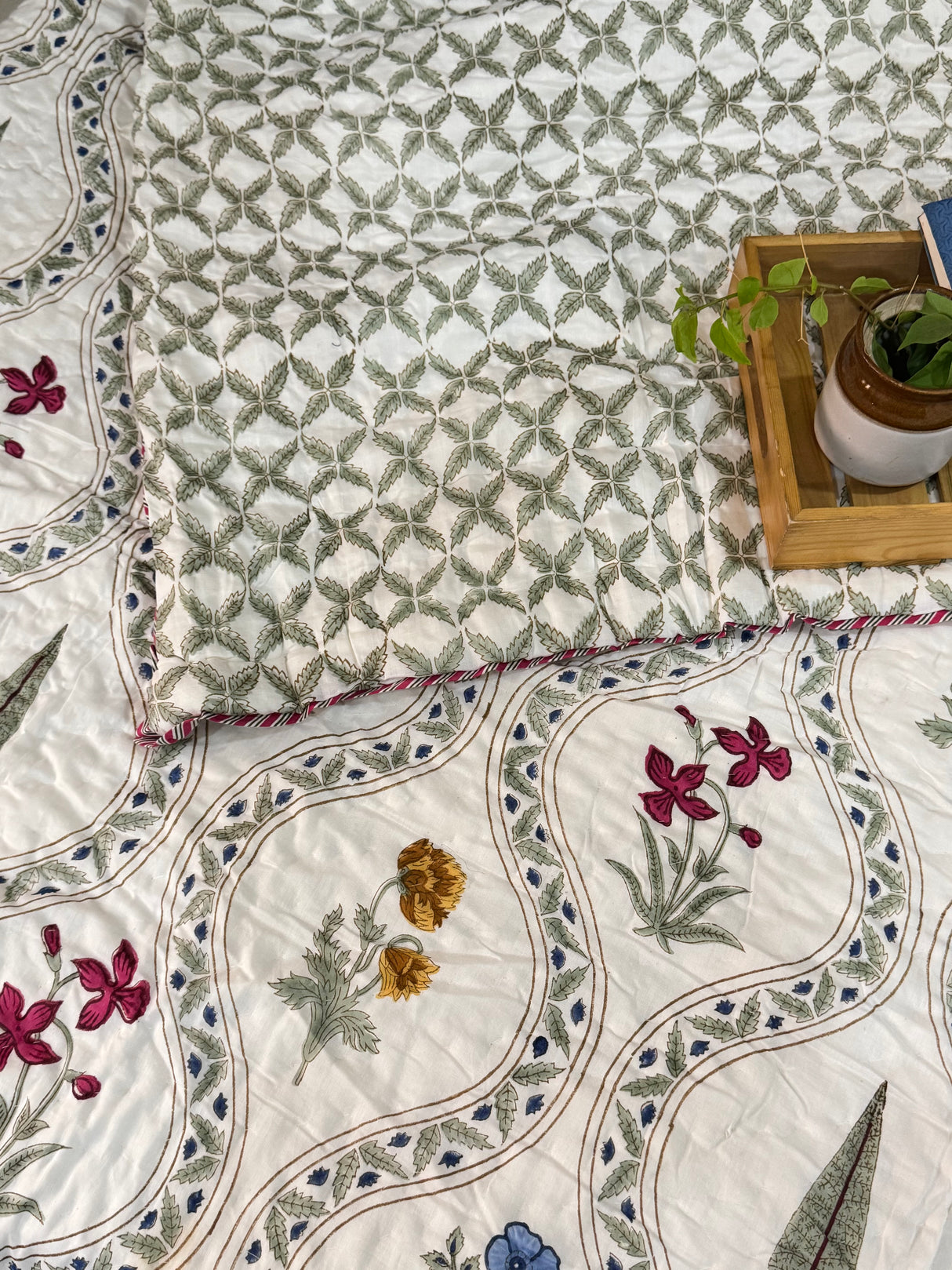 Blockprint Bedsheet & Quilt Set