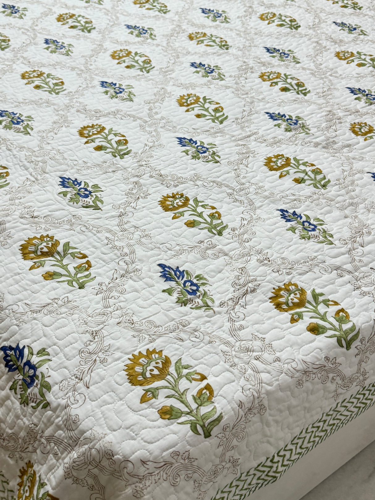 KING Size Quilted Blockprint REVERSIBLE Mulmul Bedcover (108*108 inches)