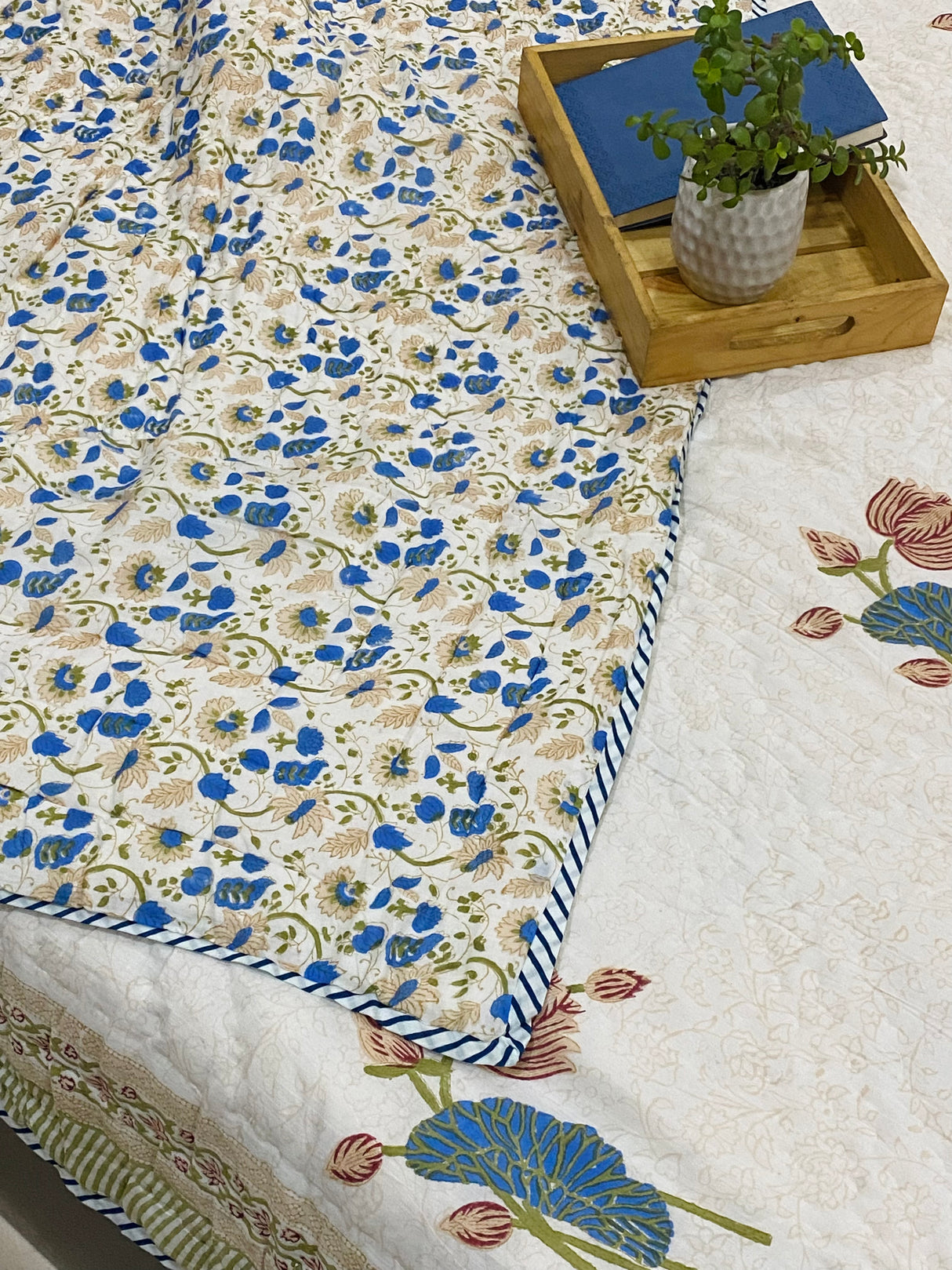 Blockprint Mulmul Reversible Quilt