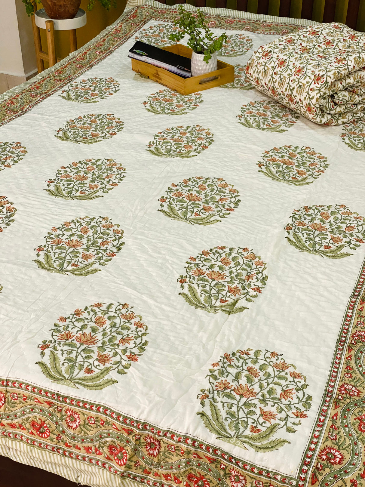 Blockprint Mulmul Reversible Quilt