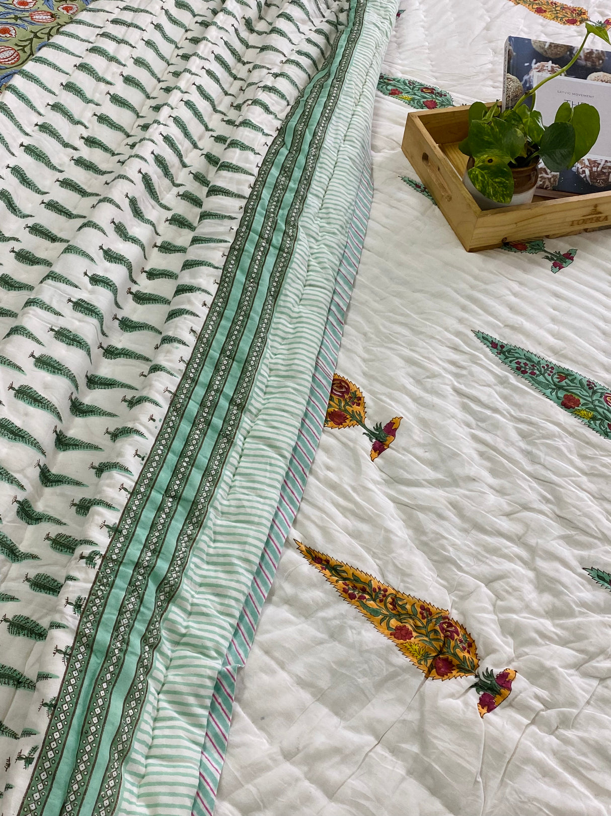 Blockprint Bedsheet & Quilt Set