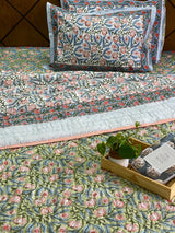 Blockprint Mulmul Reversible Quilt