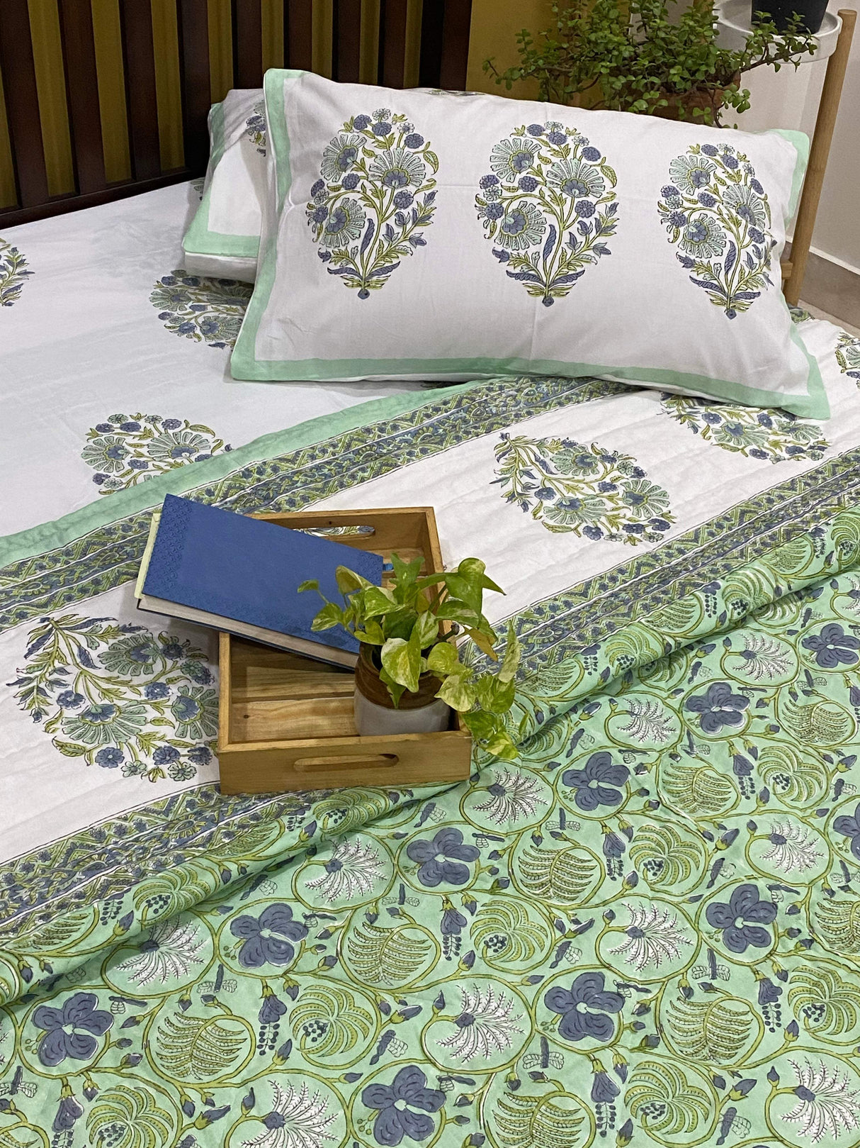 Blockprint Bedsheet & Quilt Set