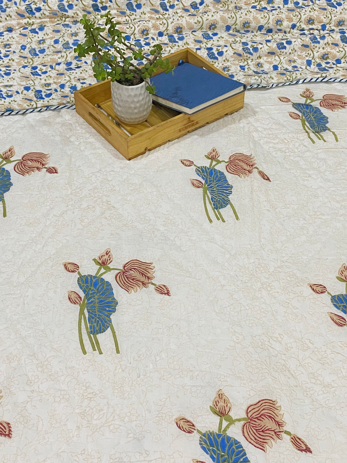 Blockprint Mulmul Reversible Quilt