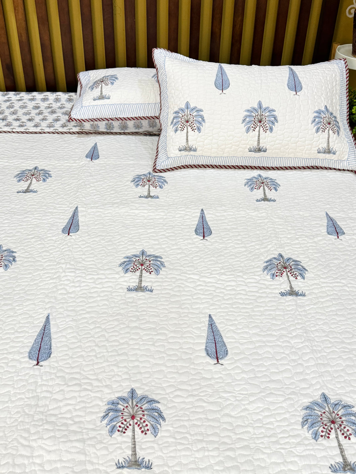 Double Size Quilted Blockprint REVERSIBLE Mulmul Bedcover (90*108 inches)