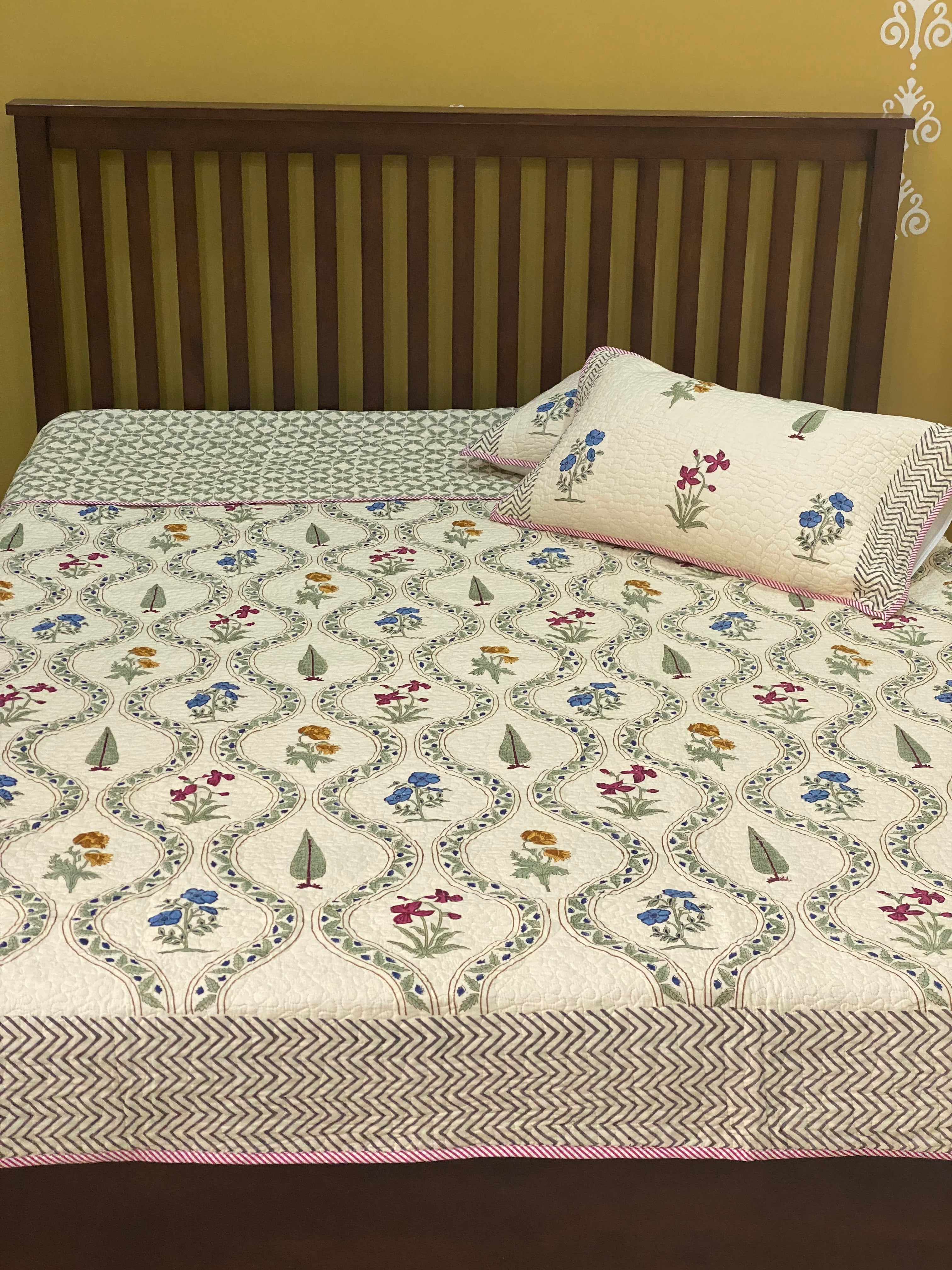 Quilted Blockprint REVERSIBLE Mulmul Bedcover- Double Size