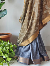 Brown to Grey Half and Half Venkatgiri Cotton Bandhani Saree