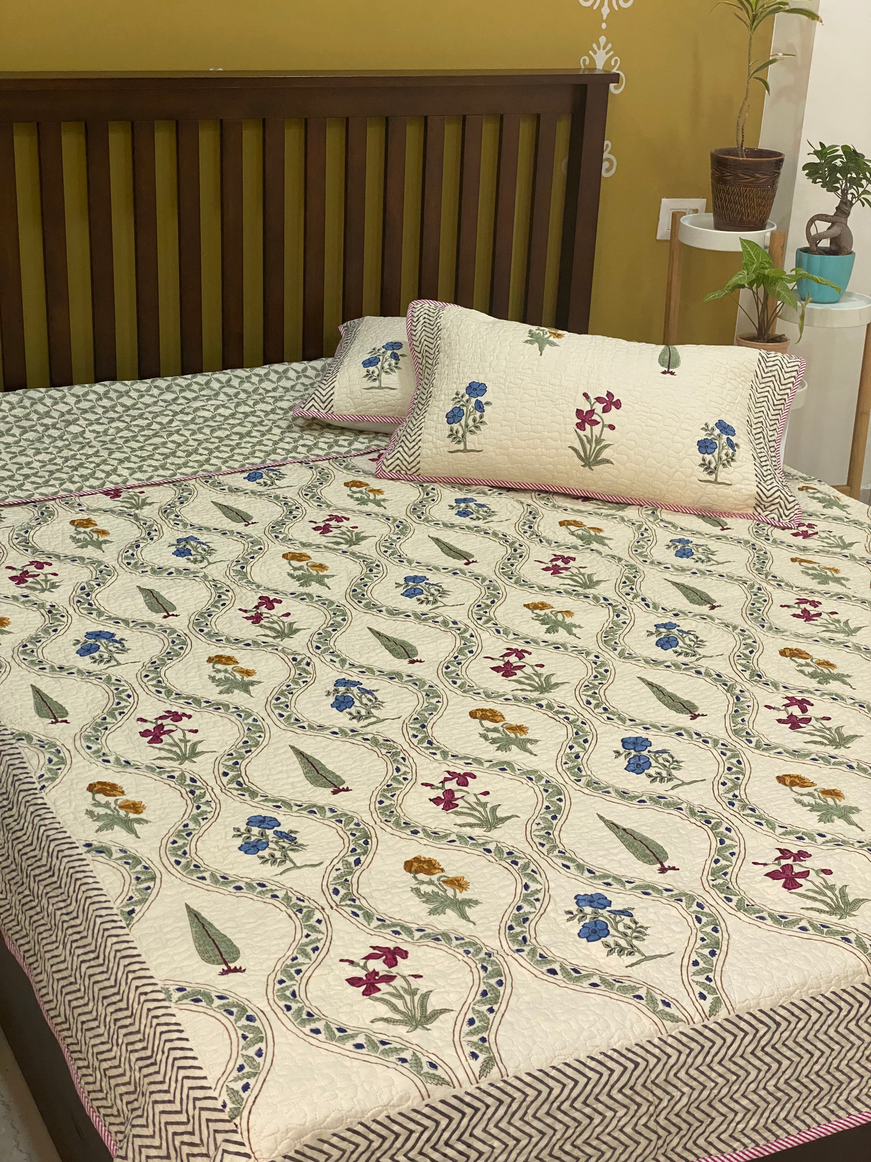 Quilted Blockprint REVERSIBLE Mulmul Bedcover- Double Size
