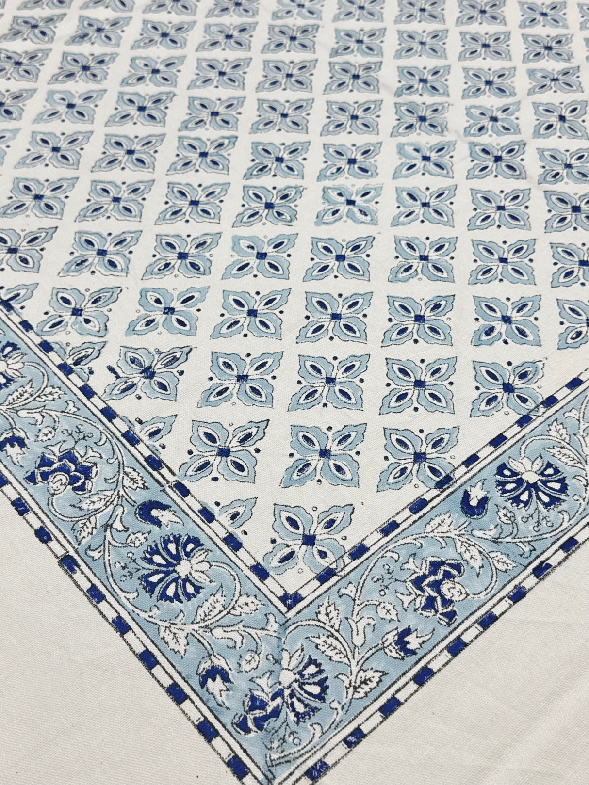 Blockprint Table Cloth 6 Seater (90*60 inches)