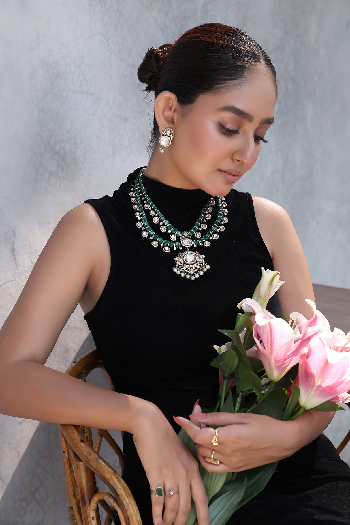 Regal 925 Silver Imitaion Emerald and Mossianite Polki Necklace and Earrings